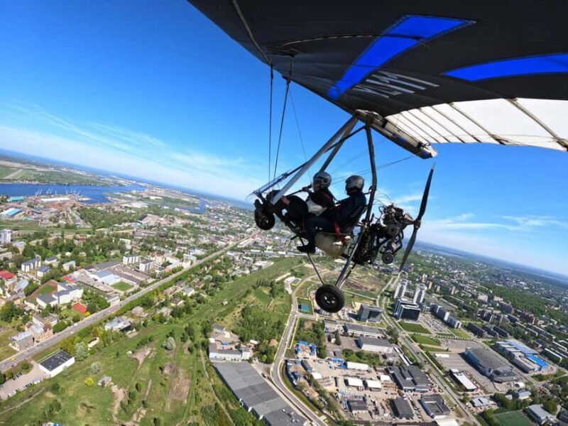 Riga: Hang-Glider 10-Minute Flight Over the City - Key Points