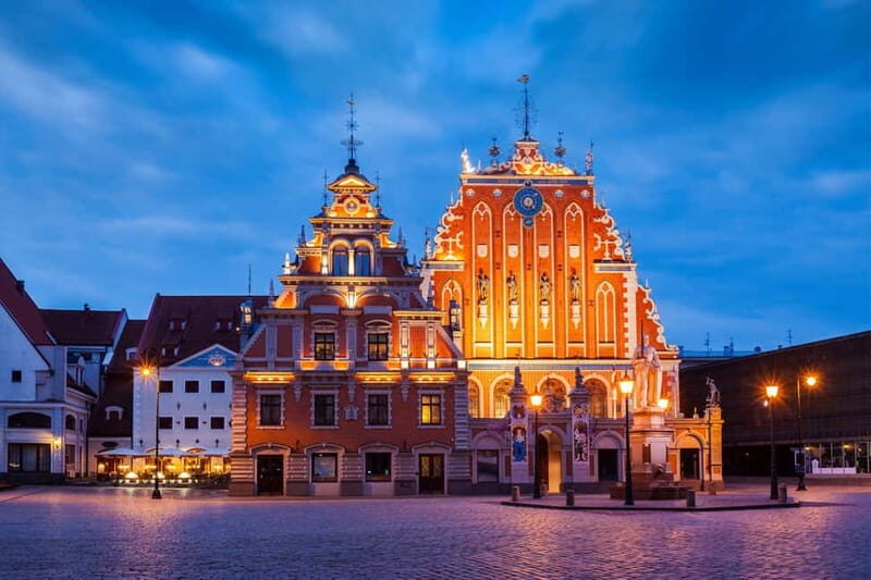 Riga: Insta-Perfect Walk with a Local - What You Can Expect on This Tour