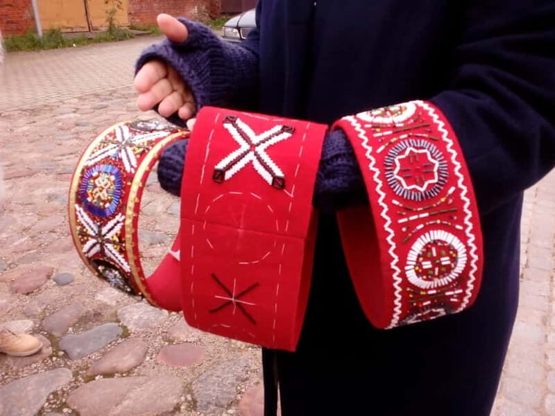 Riga: Nearby Manors and Castles Tour - Key Points