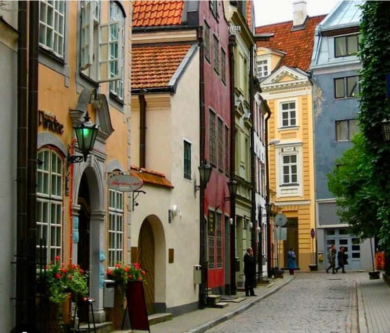Riga Old Town, C Market & Art Nouveau Guided Walking Tour - FAQ