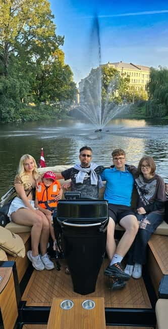 Riga: Private Boat Tour City Canal and Daugava River - What the Reviews Say