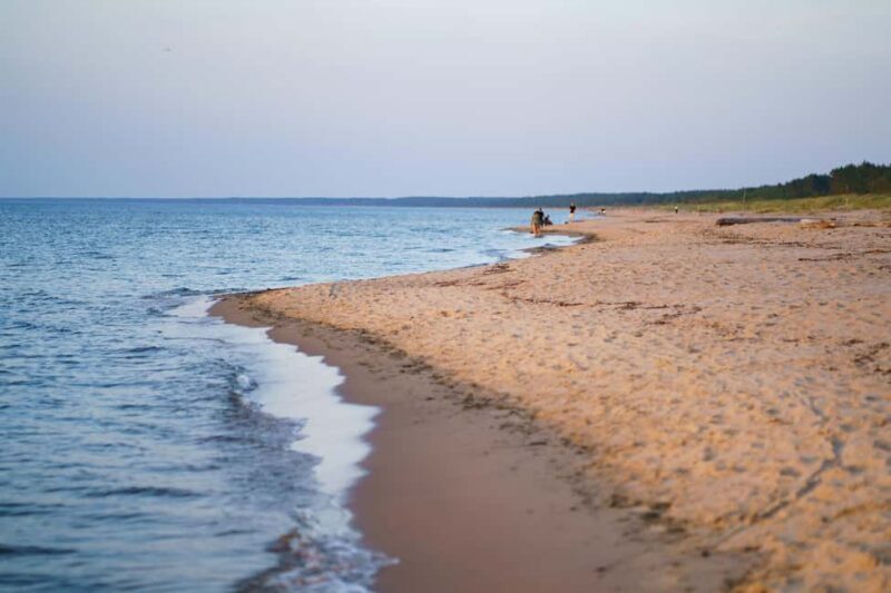 Riga: Seaside Nature Park Walk with a Local Photographer - Who Should Consider This Tour?