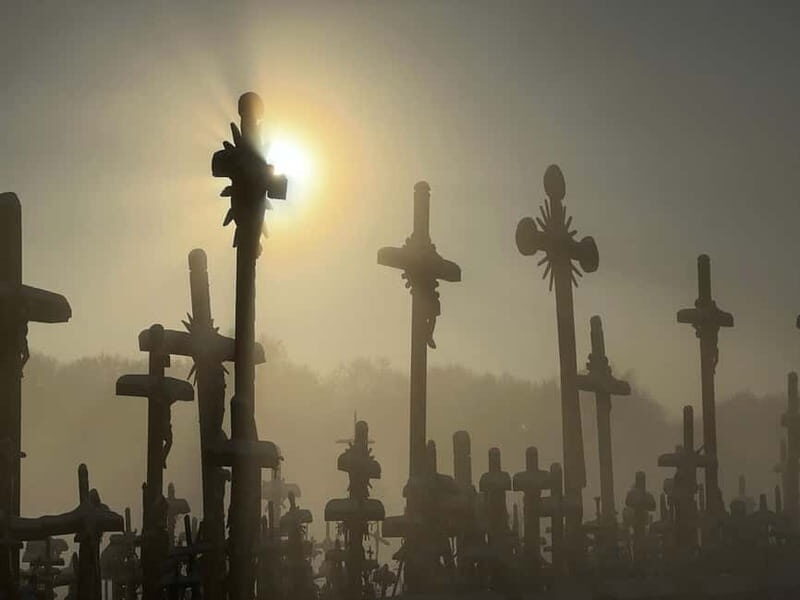 Riga-Vilnius:Rundale palace/Hill of Crosses/Medieval Kernave - Who Is This Tour Best For?