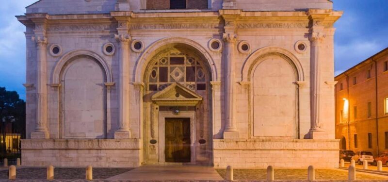 Rimini: Guided Tour of the Malatesta Temple - The Experience in Detail