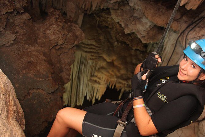 Rio Secreto Plus: Classic Tour, Bycicle, Rappel & Ziplines - Who Should Consider This Tour?