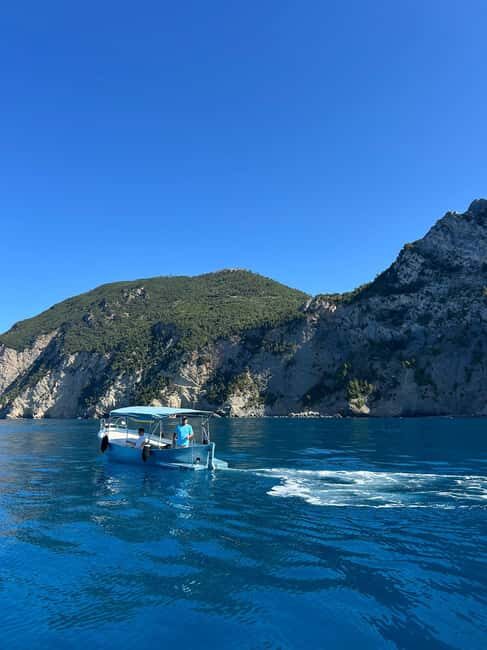 Riomaggiore: Cinque Terre Sunset Boat Tour - Who Should Consider This Tour?