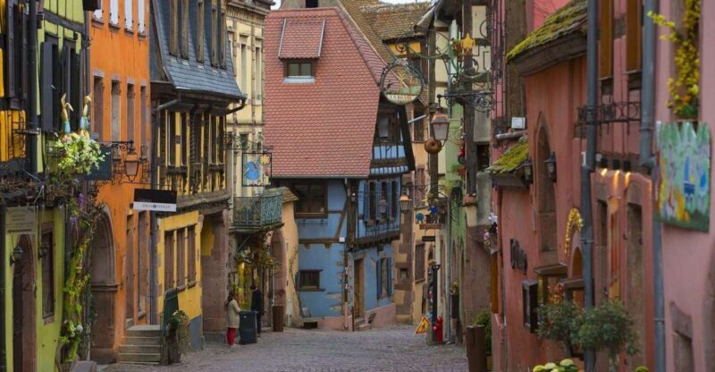 Riquewihr Private Walking Tour - Key Points
