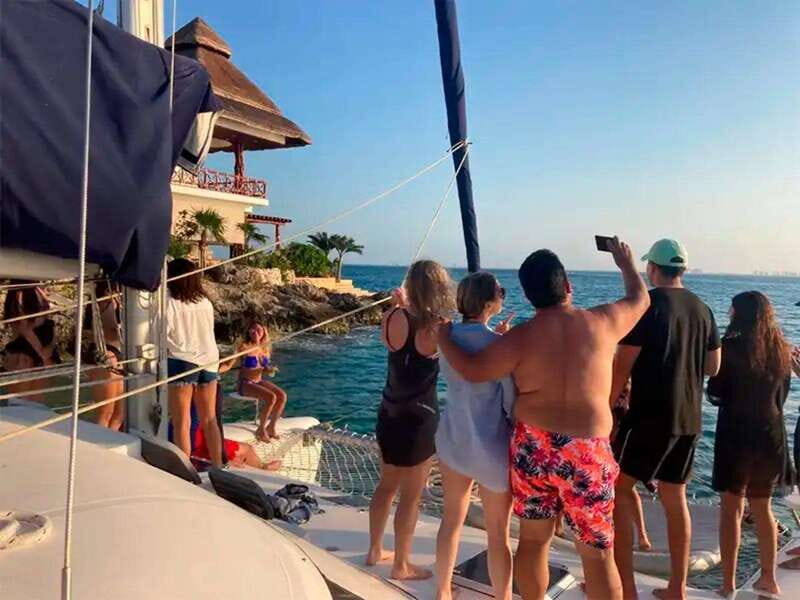 Riviera Maya: Full Day Private Catamaran to Isla Mujeres - Exploring the Details of the Tour