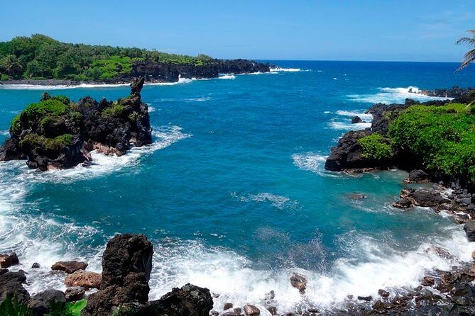 Road to Hana in Mercedes Van: Waterfalls and Black Sand Beach - Why Choose This Tour?