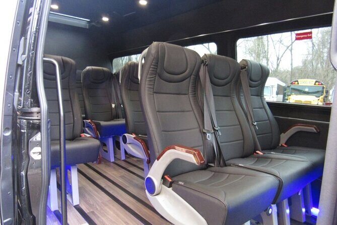 Roberts Transportation Luxury shuttle and sightseeing tour - What You Can Expect from the Roberts Transportation Luxury Tour