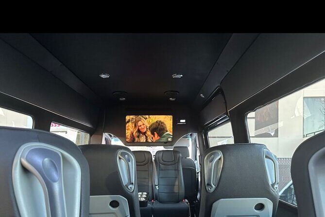 Roberts Transportation Luxury shuttle and sightseeing tour - Price and Value Analysis