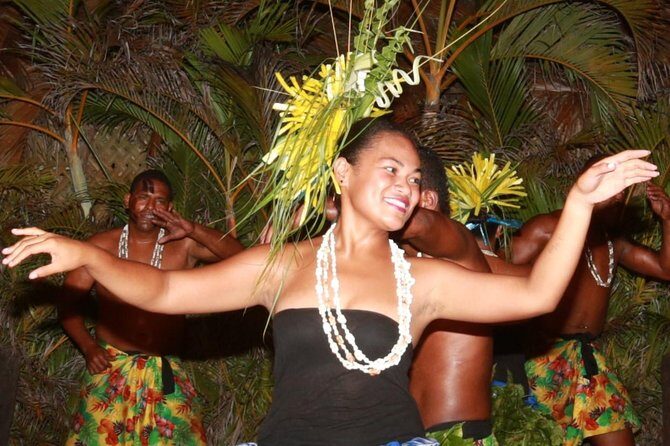 Robinson Crusoe Sunset Cruise Including Dinner, Cultural Show & Transfers - Food and Drinks