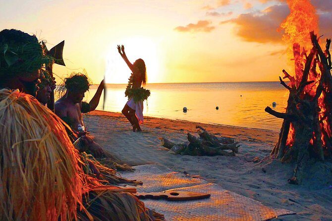Robinson Crusoe Sunset Cruise Including Dinner, Cultural Show & Transfers - The Entertainment