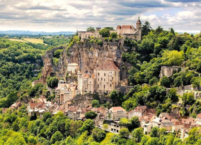Rocamadour: Private Guided Tour - Experience the Living Heritage - Key Points