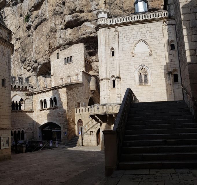 Rocamadour : private walking tour with a registered guide - FAQs