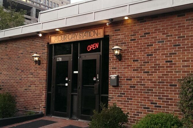 Rochester Bar Hunt: Rochester Rocks - How the Experience Looks in Practice