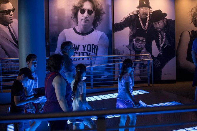 Rock and Roll Hall of Fame Admission in Cleveland - Practical Tips for Visiting