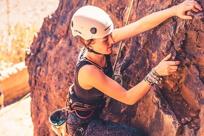 Rock Climbing from Beginners to Experts - Small Groups - Key Points