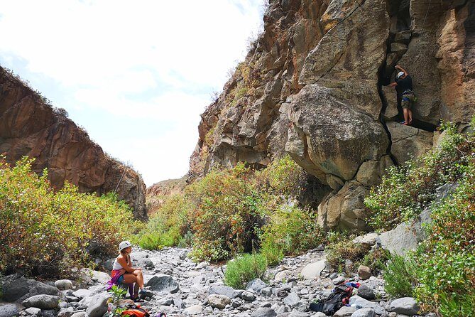 Rock climbing in natural space. - FAQ About Rock Climbing in Tenerife