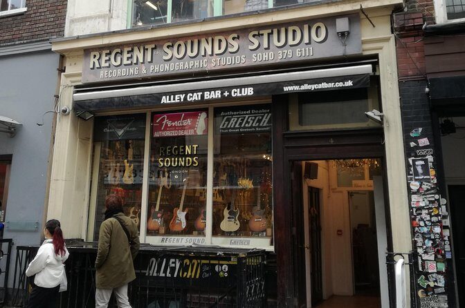 Rock N Roll & Seedy SoHo - An In-Depth Look at the Rock N Roll & Seedy SoHo Tour
