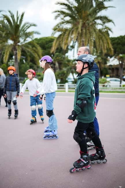 Rollerblading in Nice at sunset with live music! - Who Will Love This Experience?