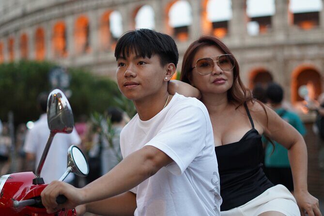Roma City Vespa tour Big Group - A Deep Dive into the Vespa Tour Experience