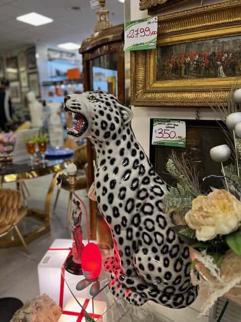 Roma: Vintage and Second-hand Shopping Tour - Key Points