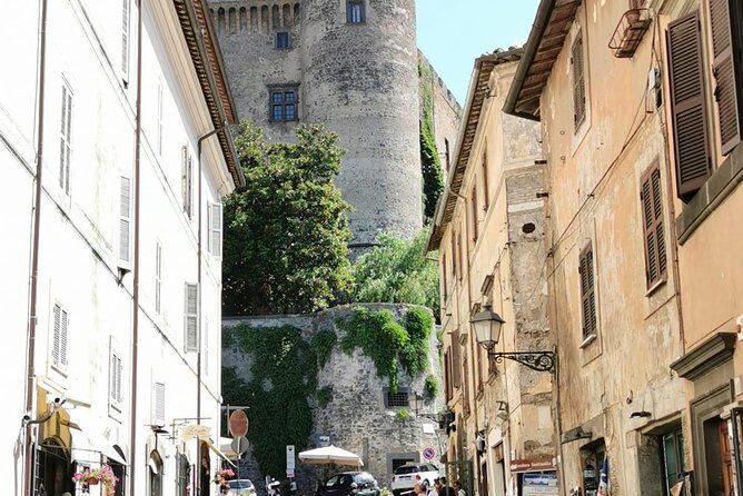 Roman countryside & Lakes Day Tour - FAQ