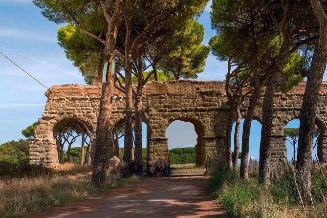 Roman Countryside Walk: Catacombs, Aqueducts and Appian Way - Key Points