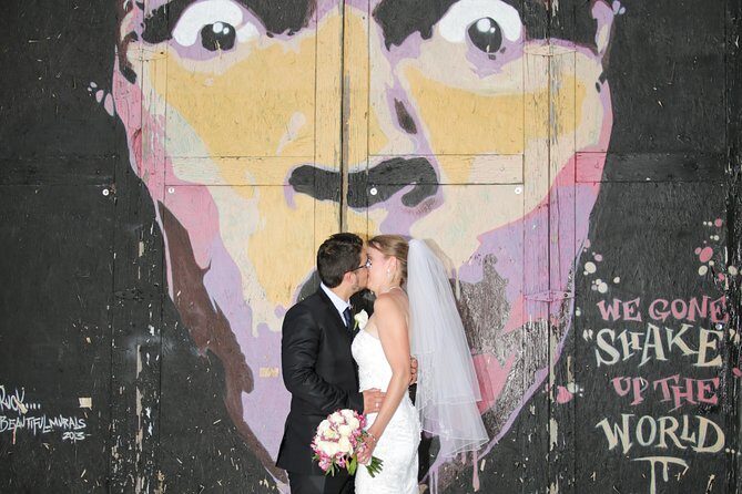 Romantic 2 Hour Photo Tour by Limousine - Who Will Love This Tour?