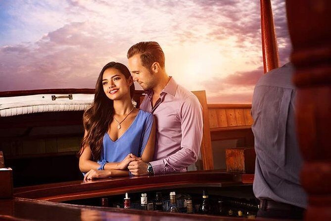 Romantic Date in Cancun Sailing in a Lagoon - With Live Saxophone Music - The Experience from Other Travelers’ Perspectives