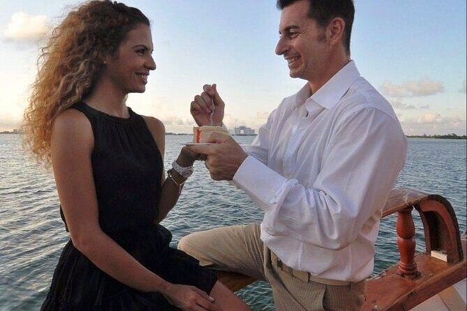 Romantic Dinner Sunset - Sailing Away on the Beautiful Lagoon Nichupte - Pros and Cons