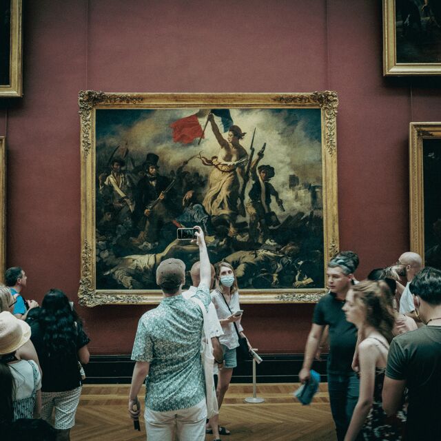 Romantic Louvre guided tour - Key Points