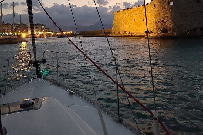 Romantic Luxury Sunset sailing - The Value of the Tour