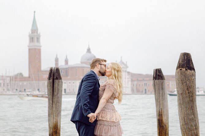 Romantic Photoshoot in Venice - FAQs