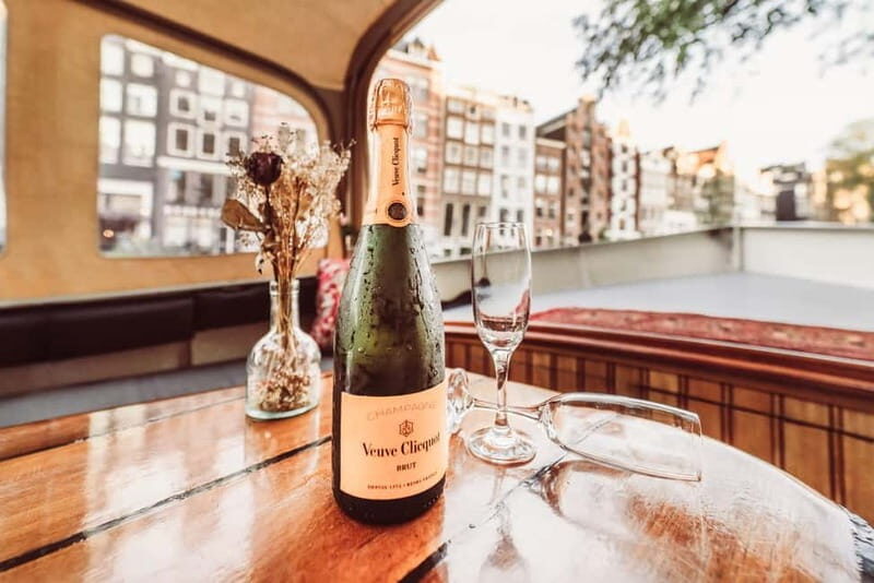 Romantic Private Dinner Cruise Amsterdam - Key Points