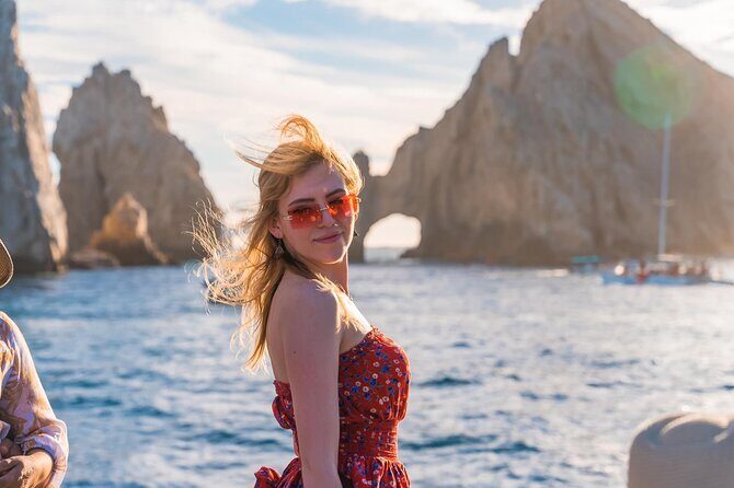 Romantic Sailboat Sunset: Live Music, Premium Bar & Dinner -Cabos - What to Expect from the Cruise