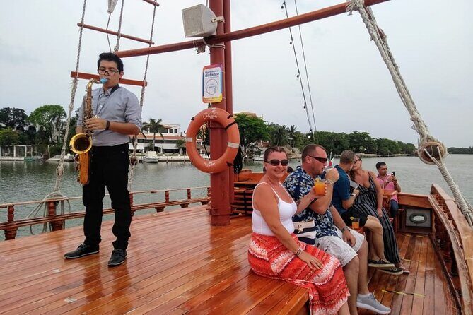 Romantic Sunset Dinner Cruising Experience - FAQ