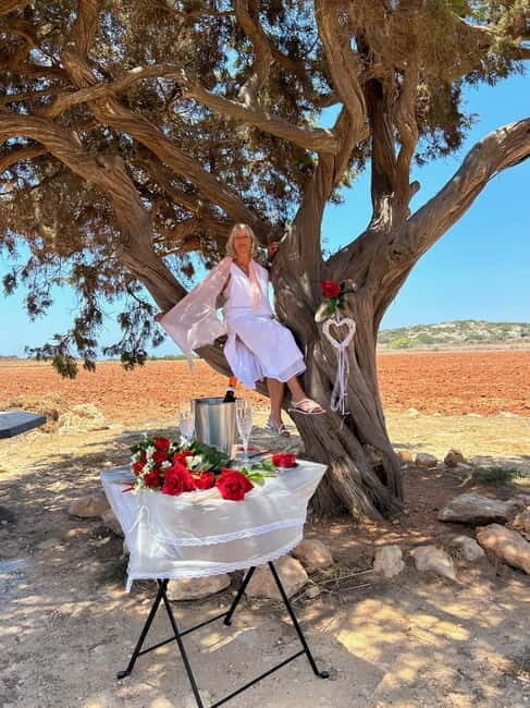 Romantic tour for lovers, couples or friends - The Practical Details