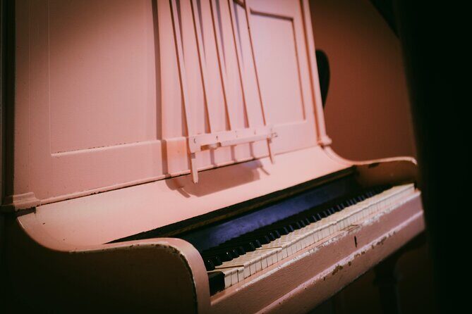 Romantic Walk in Soho - FAQs