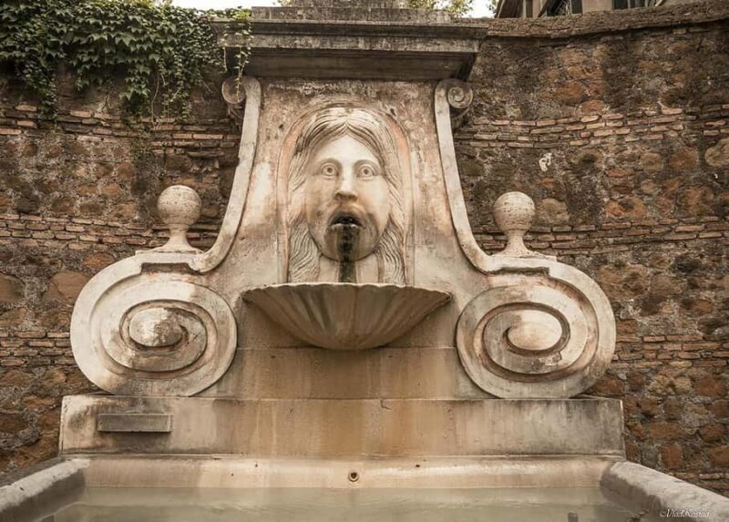 Rome After Dark: Ghosts & Medieval Backstreets Tour - Key Points