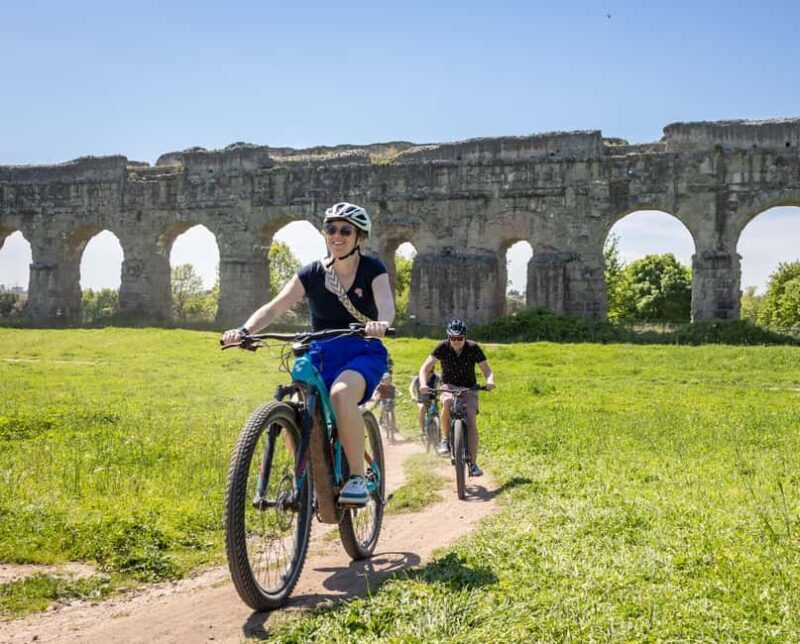 Rome: Appian Way & Aqueducts E-Bike Tour (Catacombs & Food) - Visiting the Catacombs