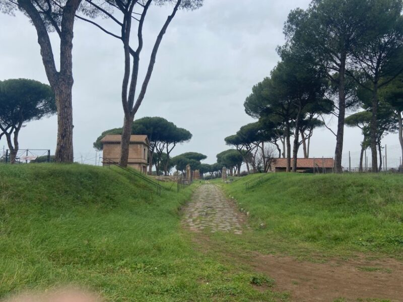 Rome: Appian Way Guided Tour on E-Bike with italian Aperitif - Frequently Asked Questions