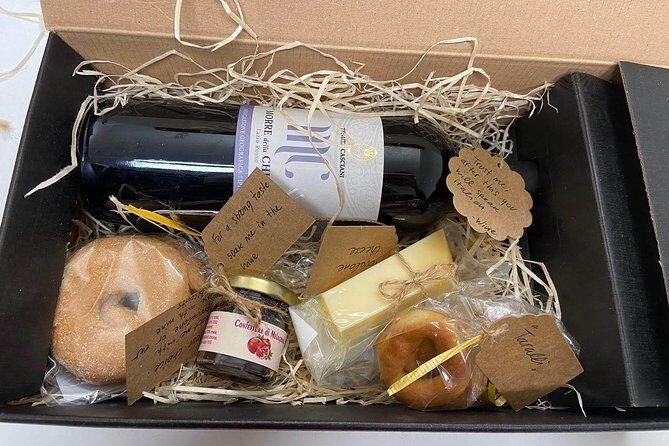 ROME AS A COUPLE: Treasure Hunt delivery for discovering the city with fun - An Engaging Way to Discover Rome