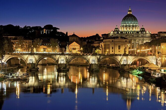 Rome at Night: Small-Group Walking Tour in English or Spanish - The Atmosphere and Views