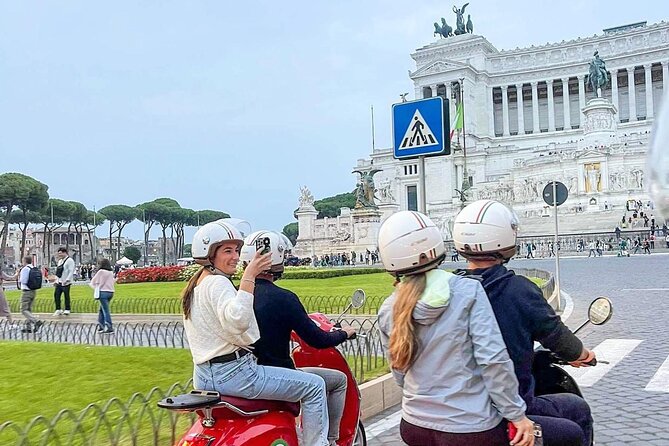 Rome by Vespa: Classic Rome Tour with Pick up - Beyond the Center: Baths of Caracalla, Appian Way, and the Pyramid of Cestius