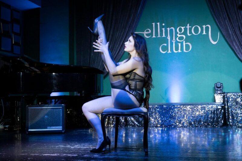 Rome: Cabaret Burlesque Show Experience with Dinner - FAQs