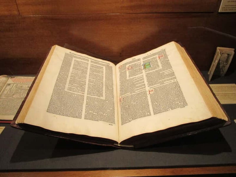 Rome: Capuchin Crypts Skip-the-Line Ticket and Tour - What to Expect on the Tour