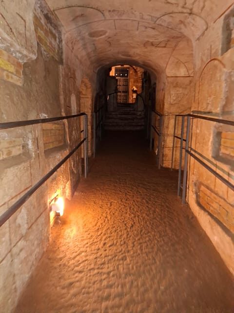 Rome: Catacombs Express ENGLISH Guided Tour - SKIP THE LINE - The Experience’s Strengths and Limitations