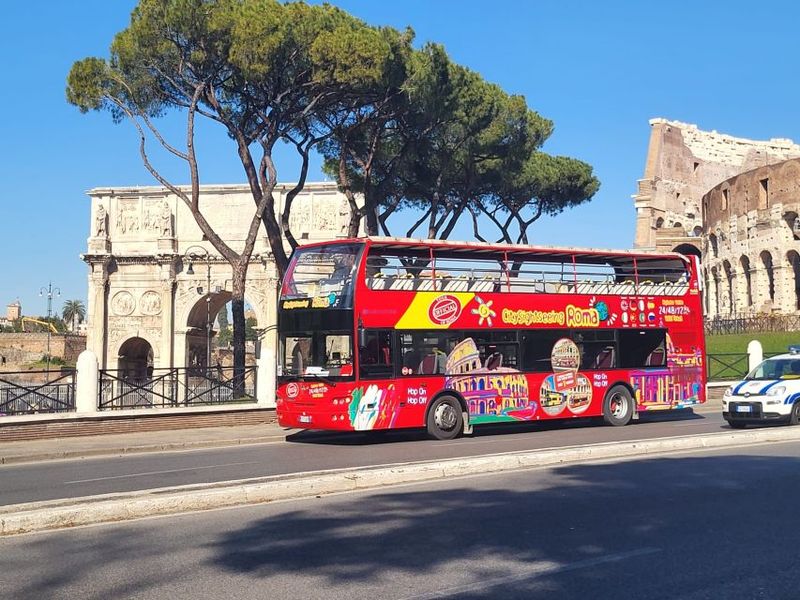 Rome: City Highlights Open-Top Bus Night Tour - What’s included vs not included (so you don’t get surprised)